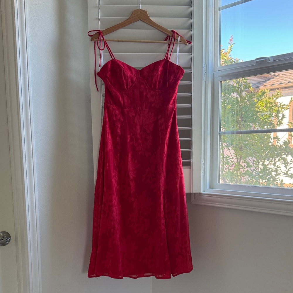 NEW Lulus Sweetheart Little Red Dress (Small)